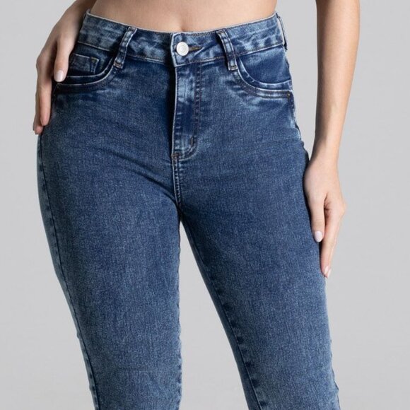 Sawary Women's Cobalt Blue Butt - Lifting Shape - Enhancing Jeans - Picture 8 of 9